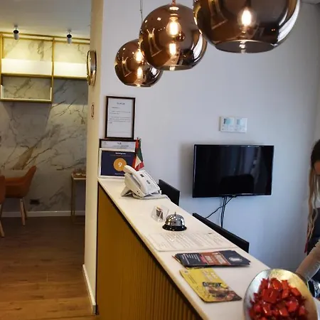 Ergi's Hotell Durrës