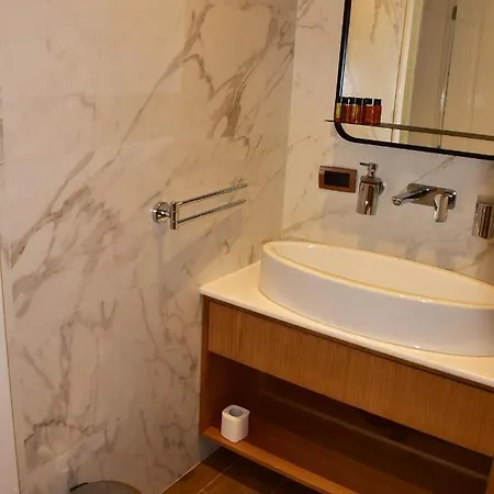 Ergi's Hotell Durrës