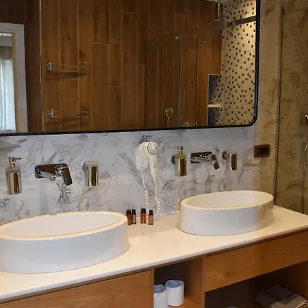 Ergi's Hotell Durrës