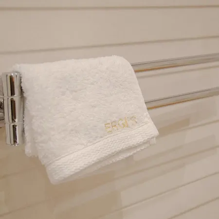 Hotell Ergi's 4*
